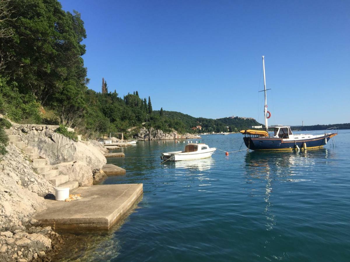 Apartman Cvenkica Omisalj Bagian luar foto